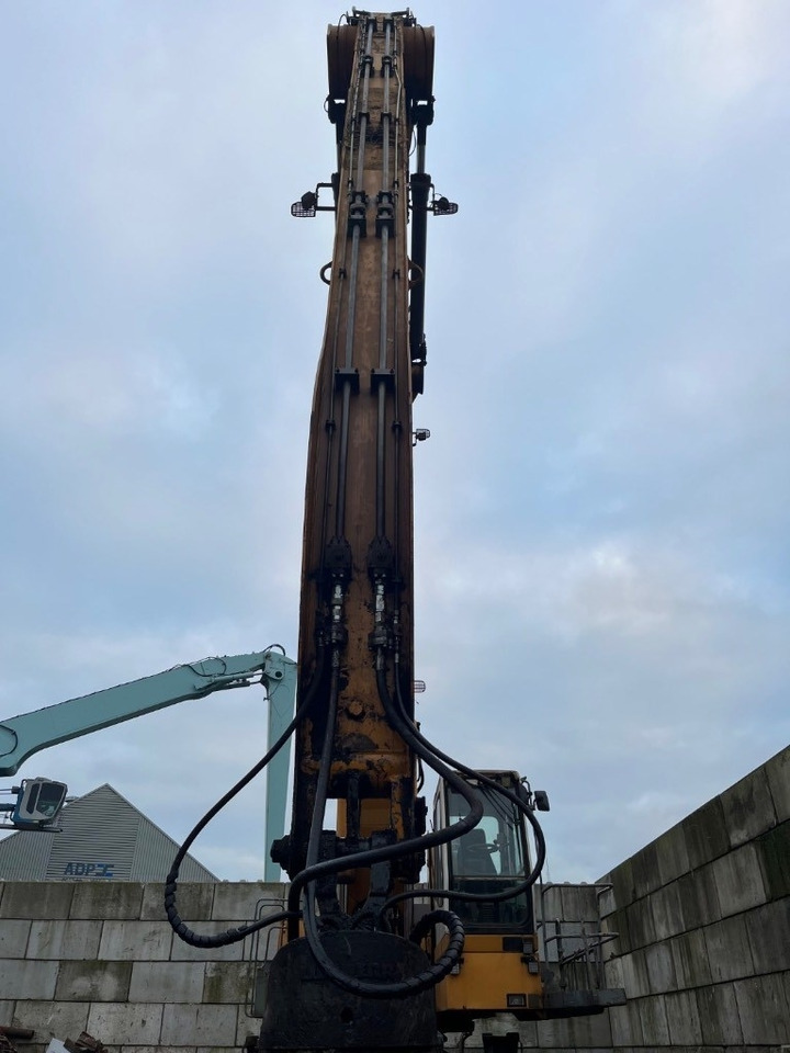 Перегружатель Liebherr A 954 B HD: фото 18