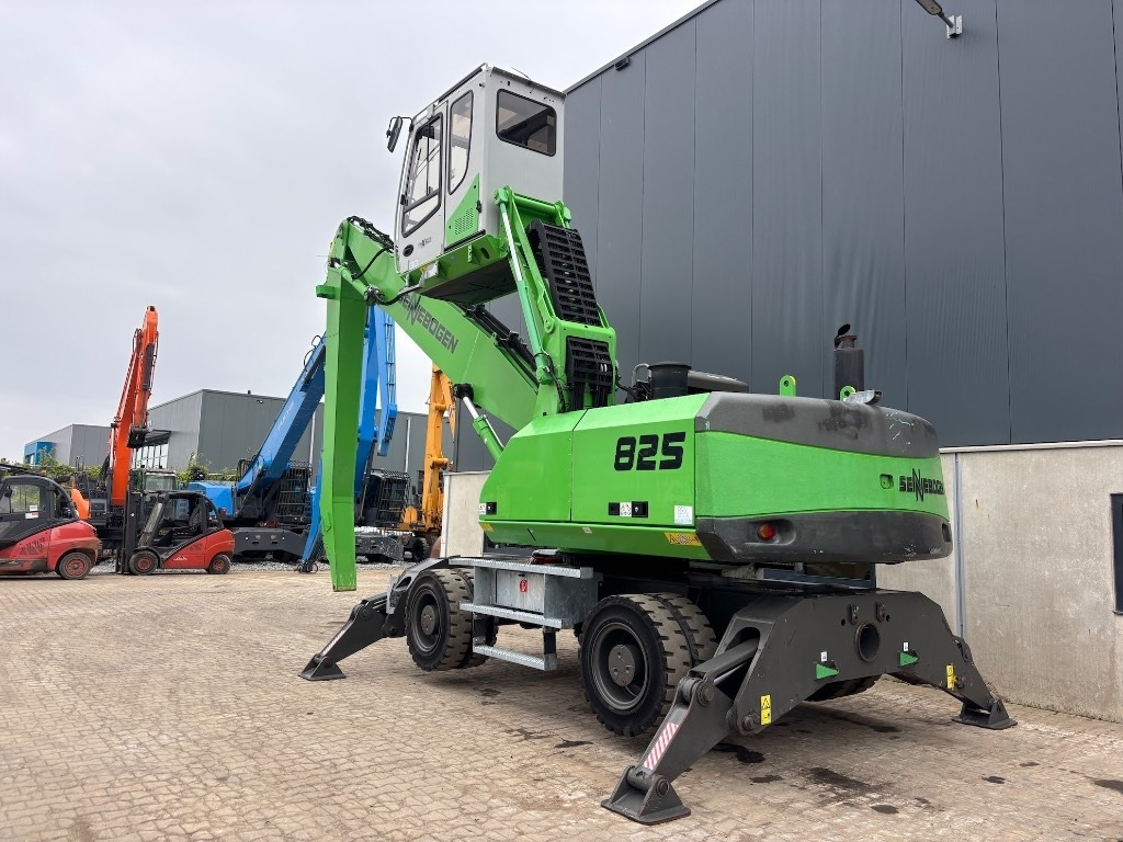 Sennebogen 825 - 825 M - 825MD - Перегружатель: фото 4 Sennebogen 825 - 825 M - 825MD - Перегружатель: фото 4