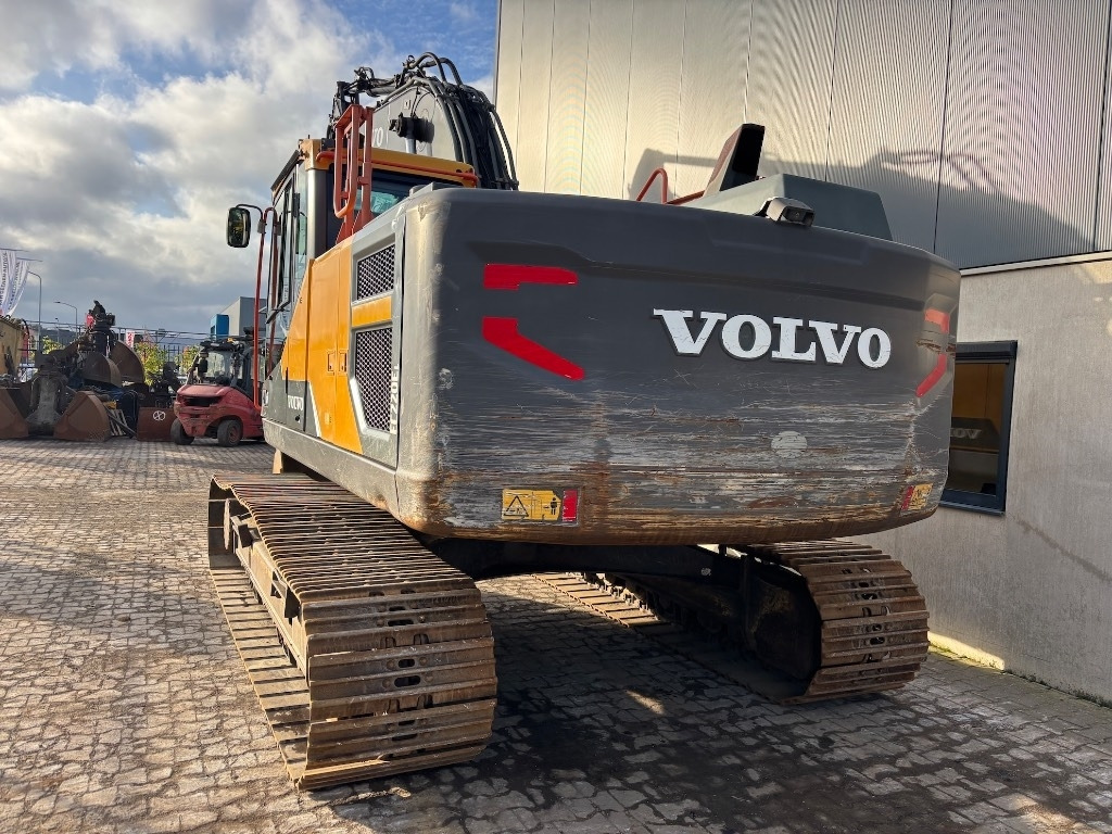 Volvo EC 220 E - EC 220 EL - EC220 - Гусеничный экскаватор: фото 4 Volvo EC 220 E - EC 220 EL - EC220 - Гусеничный экскаватор: фото 4