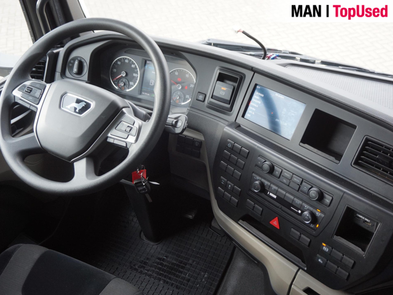 MAN TGX 18.480 4x2 BL SA - Тягач: фото 2 MAN TGX 18.480 4x2 BL SA - Тягач: фото 2