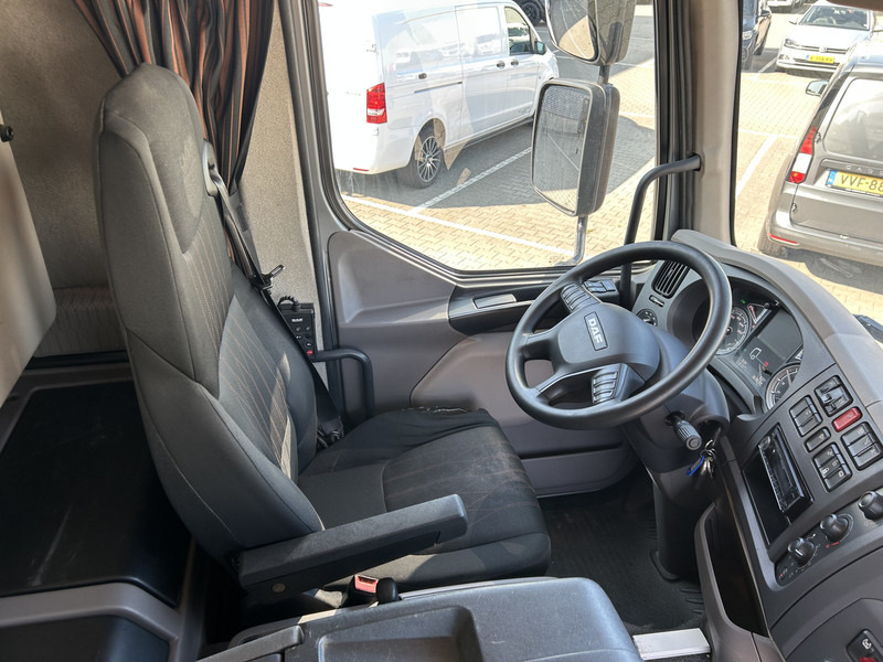 DAF LF 320 FA / Effer 175.2/c3s Crane / 363 dkm / Plateau / APK TUV 08-25 - Автоманипулятор: фото 3 DAF LF 320 FA / Effer 175.2/c3s Crane / 363 dkm / Plateau / APK TUV 08-25 - Автоманипулятор: фото 3