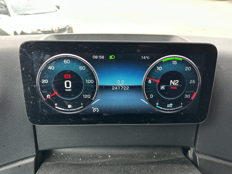 Mercedes-Benz Actros 2124 / Carrier Koeler -30 gr / Cheraeu / Laadklep / APK 11-26 - Рефрижератор: фото 4 Mercedes-Benz Actros 2124 / Carrier Koeler -30 gr / Cheraeu / Laadklep / APK 11-26 - Рефрижератор: фото 4