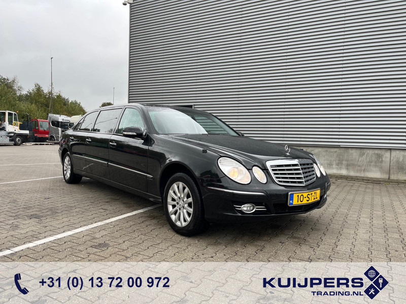 Mercedes-Benz E-Klasse / Limousine / 240 Avantgarde / 4-Matic / 8-pers / APK/TUV 09-2026 / - Седан: фото 1 Mercedes-Benz E-Klasse / Limousine / 240 Avantgarde / 4-Matic / 8-pers / APK/TUV 09-2026 / - Седан: фото 1