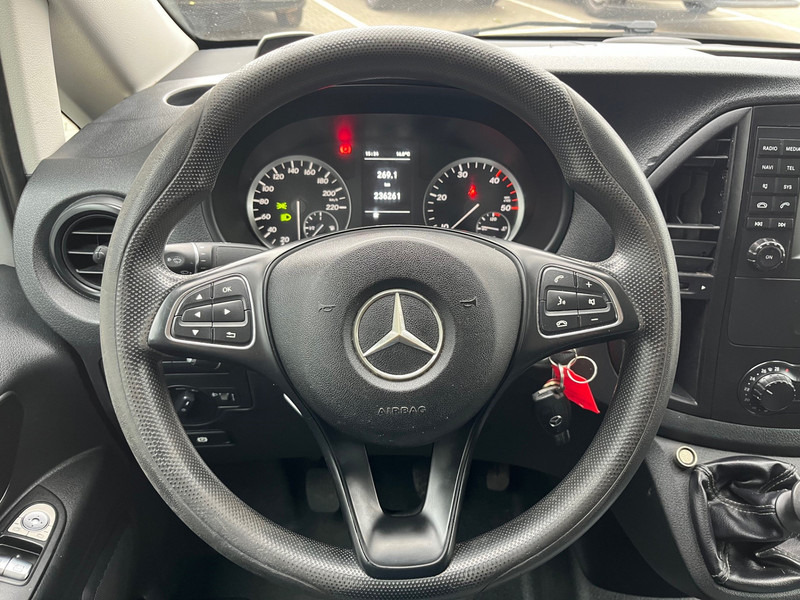 Mercedes-Benz Vito 111 CDI Lang / Business Professional Plus / / Imperial / Towbar - Легковой фургон: фото 5 Mercedes-Benz Vito 111 CDI Lang / Business Professional Plus / / Imperial / Towbar - Легковой фургон: фото 5