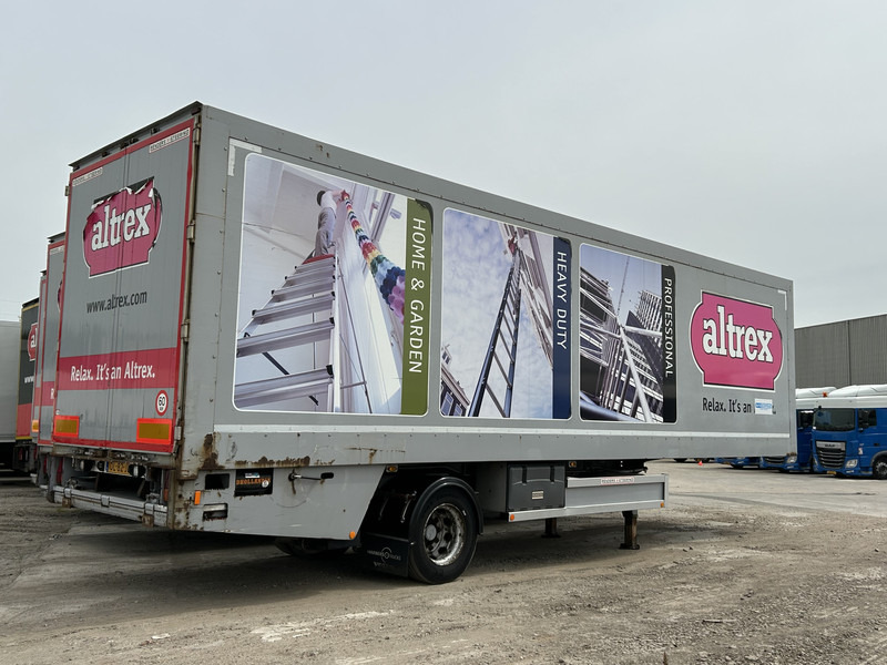 Renders ROC 12.10 City / Curtainside / Loadlift 2000 kg / NL Trailer - Тентованный полуприцеп: фото 3 Renders ROC 12.10 City / Curtainside / Loadlift 2000 kg / NL Trailer - Тентованный полуприцеп: фото 3