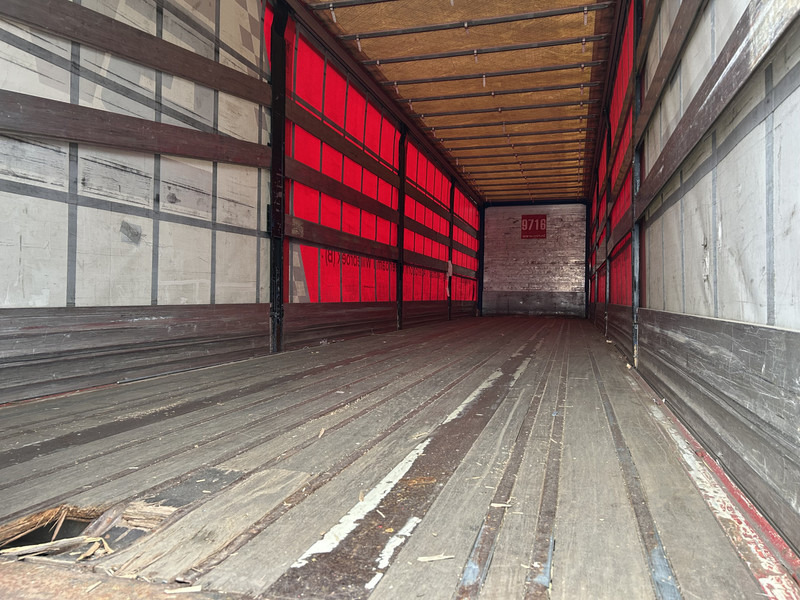 Renders ROC 12.27 / Curtainside / SAF Disk / APK TUV 01-26 - Тентованный полуприцеп: фото 3 Renders ROC 12.27 / Curtainside / SAF Disk / APK TUV 01-26 - Тентованный полуприцеп: фото 3