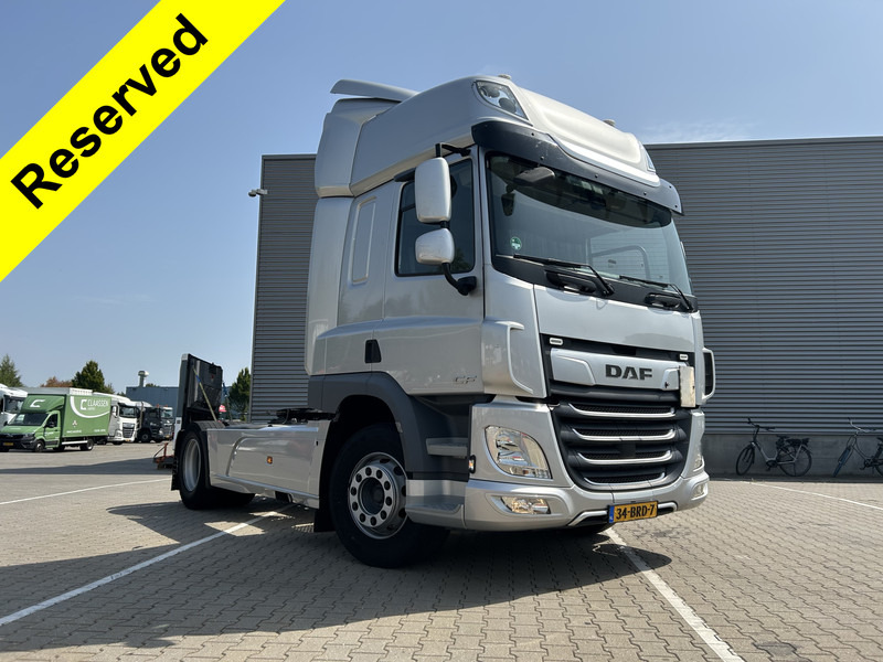 DAF CF 410 FT Space Cab / 281 dkm / Smart Tacho V2 / APK 01-26 - Тягач: фото 1 DAF CF 410 FT Space Cab / 281 dkm / Smart Tacho V2 / APK 01-26 - Тягач: фото 1