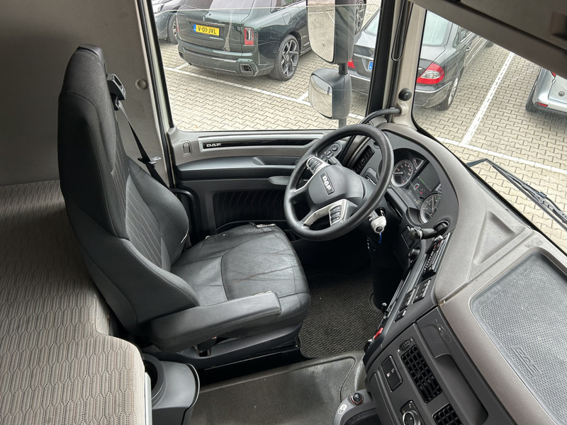 DAF XF 450 FT Space Cab / 691 dkm / MX Brake / APK TUV 03-26 - Тягач: фото 3 DAF XF 450 FT Space Cab / 691 dkm / MX Brake / APK TUV 03-26 - Тягач: фото 3