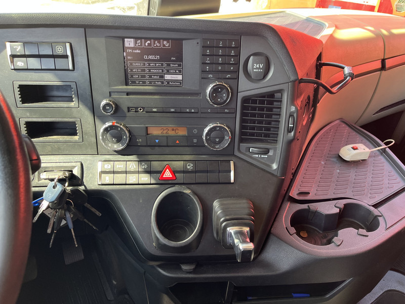 Mercedes-Benz Actros 1842 Streamspace / 904 dkm / 2 Tanks / NL Truck - Тягач: фото 5 Mercedes-Benz Actros 1842 Streamspace / 904 dkm / 2 Tanks / NL Truck - Тягач: фото 5