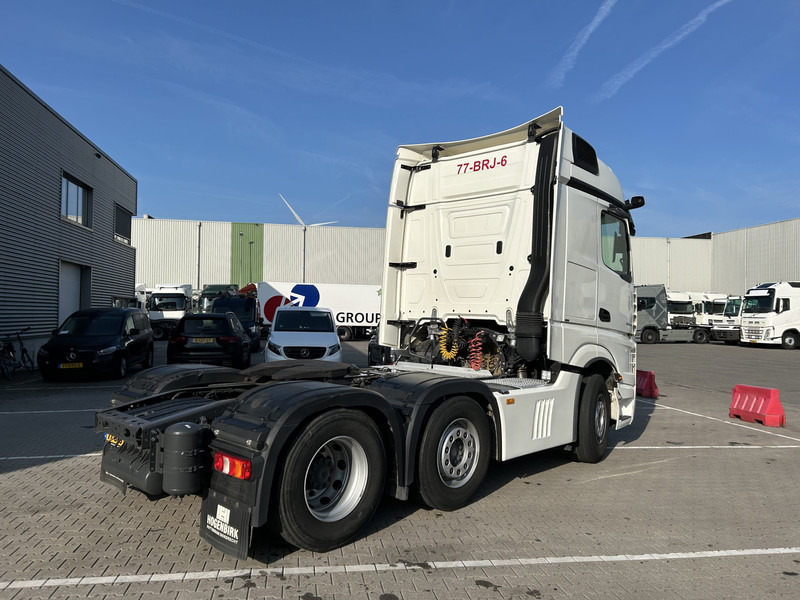 Mercedes-Benz Actros 2645 Bigspace / 374 dkm / 6x2 / Mirror Cams / NL Truck - Тягач: фото 2 Mercedes-Benz Actros 2645 Bigspace / 374 dkm / 6x2 / Mirror Cams / NL Truck - Тягач: фото 2