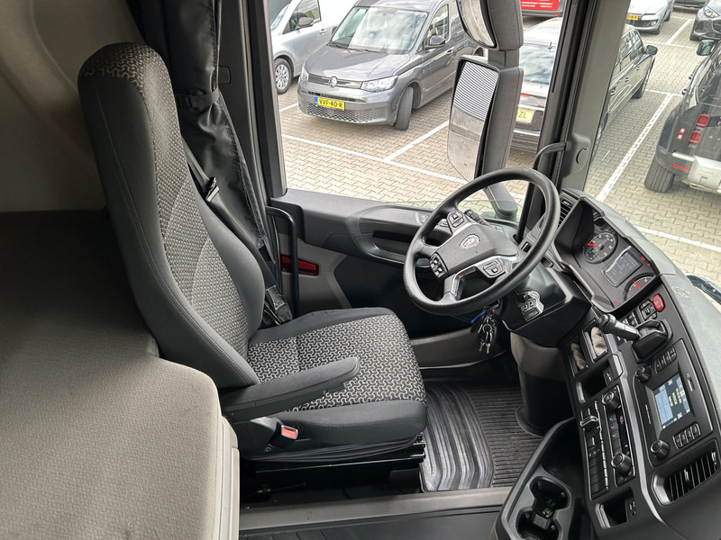 Scania R450 Highline / Retarder / 808 dkm / APK TUV 07-26 - Тягач: фото 3 Scania R450 Highline / Retarder / 808 dkm / APK TUV 07-26 - Тягач: фото 3