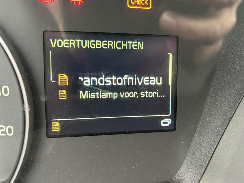 Volvo FH 420 Globetrotter / 842 dkm / VEB+ / Smart Tacho V2 / Dynamic Steering - Тягач: фото 5 Volvo FH 420 Globetrotter / 842 dkm / VEB+ / Smart Tacho V2 / Dynamic Steering - Тягач: фото 5