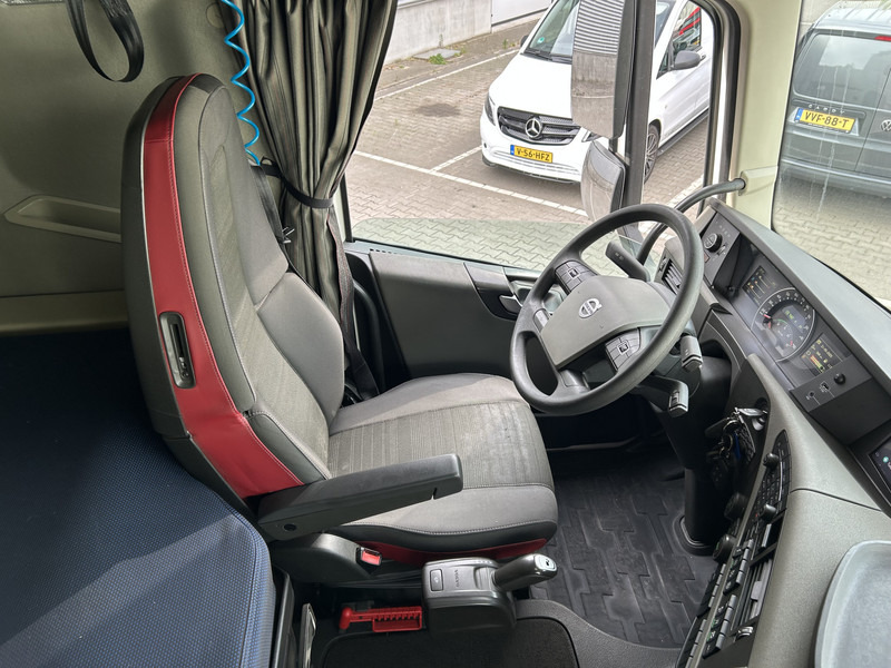 Volvo FH 460 Globetrotter XL / 574 dkm / Stand Airco / 2 Tanks / VEB+ - Тягач: фото 3 Volvo FH 460 Globetrotter XL / 574 dkm / Stand Airco / 2 Tanks / VEB+ - Тягач: фото 3
