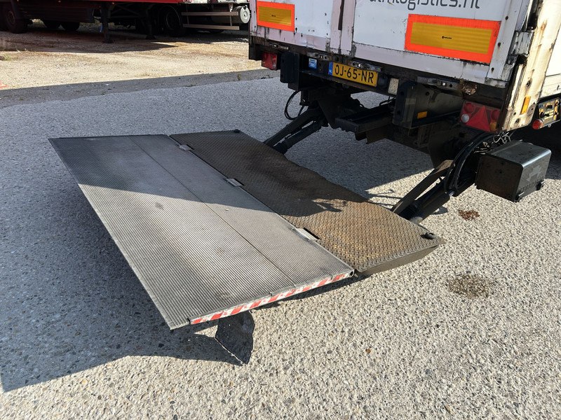 Van Hool 3B2014 / Box Trailer / BPW Drum / Loadlift / NL Trailer - Полуприцеп-фургон: фото 5 Van Hool 3B2014 / Box Trailer / BPW Drum / Loadlift / NL Trailer - Полуприцеп-фургон: фото 5
