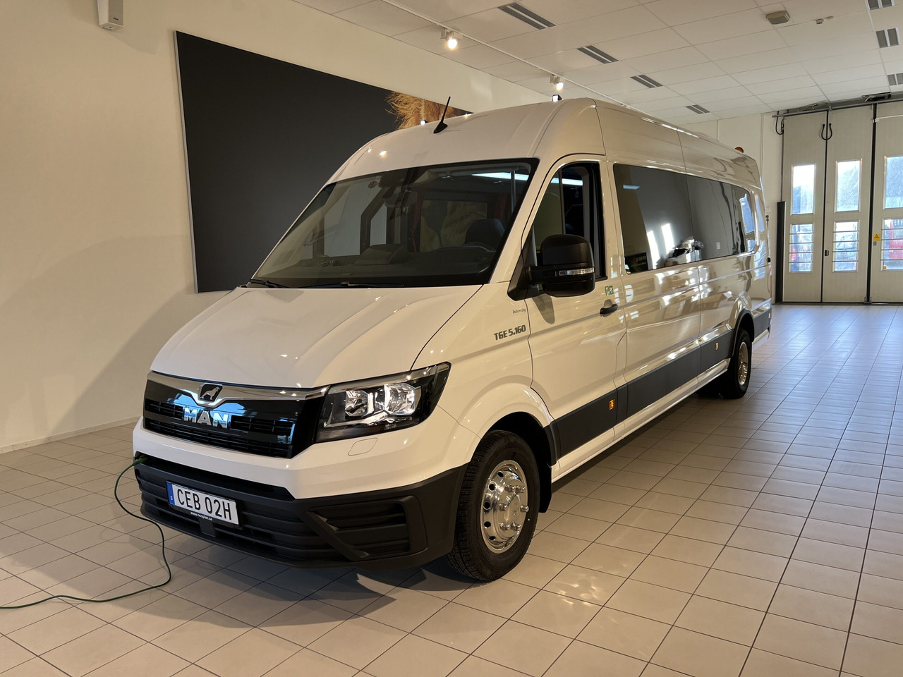 MAN TGE Businessline / VIP - Микроавтобус, Пассажирский фургон: фото 2 MAN TGE Businessline / VIP - Микроавтобус, Пассажирский фургон: фото 2