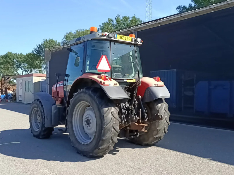 Massey Ferguson 5435 5435 Dyna-4 - Трактор: фото 4 Massey Ferguson 5435 5435 Dyna-4 - Трактор: фото 4