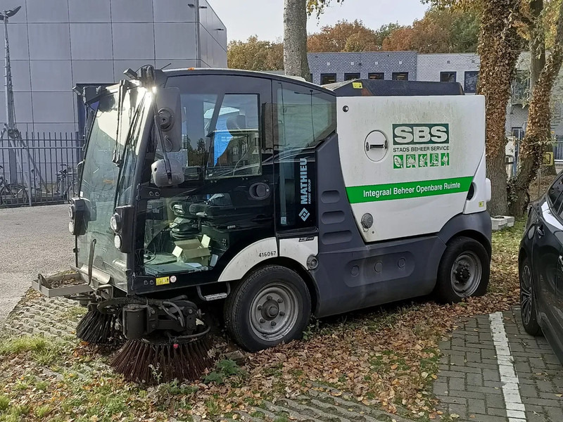 Mathieu MC210 Azura MC210 - Подметально-уборочная машина: фото 3 Mathieu MC210 Azura MC210 - Подметально-уборочная машина: фото 3