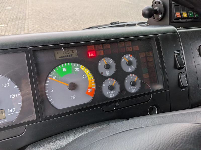 Пожарная машина Mercedes-Benz: фото 12