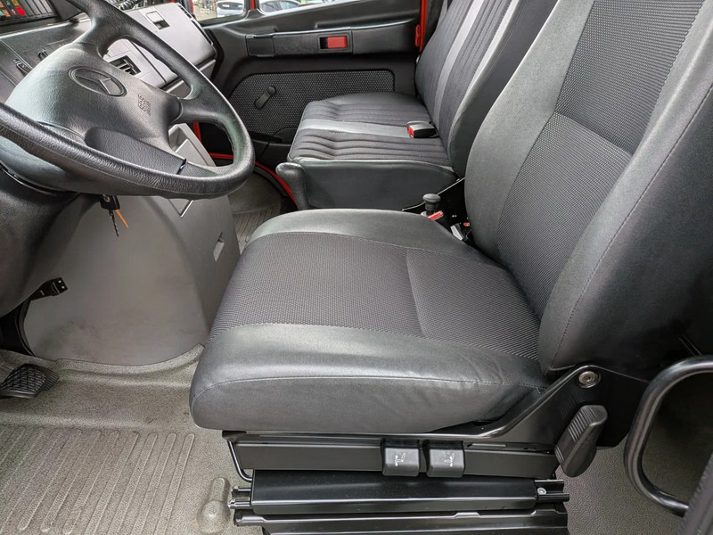 Пожарная машина Mercedes-Benz: фото 11