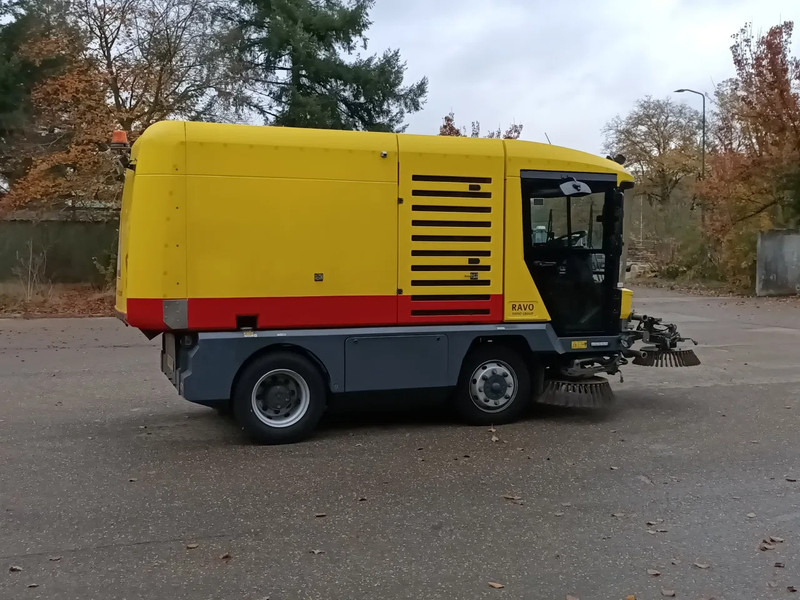 Ravo 540 5-Series 540 - 360 cam, Euro6 - Подметально-уборочная машина: фото 2 Ravo 540 5-Series 540 - 360 cam, Euro6 - Подметально-уборочная машина: фото 2