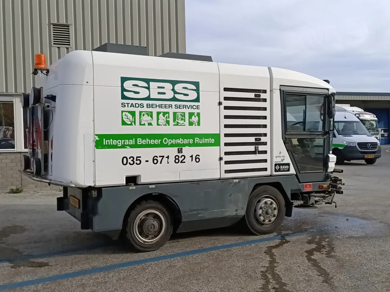 Ravo 540 5-Series 540 - Подметально-уборочная машина: фото 5 Ravo 540 5-Series 540 - Подметально-уборочная машина: фото 5