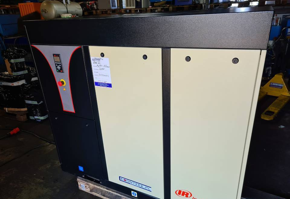 Kompresor śrubowy INGERSOLL RAND IRN 22K-CC 22 kw Falownik - Воздушный компрессор: фото 2 Kompresor śrubowy INGERSOLL RAND IRN 22K-CC 22 kw Falownik - Воздушный компрессор: фото 2