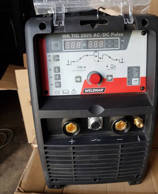 Spawarka Tig CEBORA WK 2025 AC/DC Puls, 200 A - Сварочное оборудование: фото 5 Spawarka Tig CEBORA WK 2025 AC/DC Puls, 200 A - Сварочное оборудование: фото 5