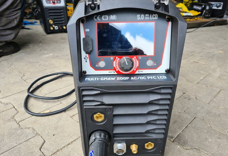 Spawarka WELDKAR MULTIGMAW Mig, Mag, Mma, Tig 200 A - Сварочное оборудование: фото 3 Spawarka WELDKAR MULTIGMAW Mig, Mag, Mma, Tig 200 A - Сварочное оборудование: фото 3
