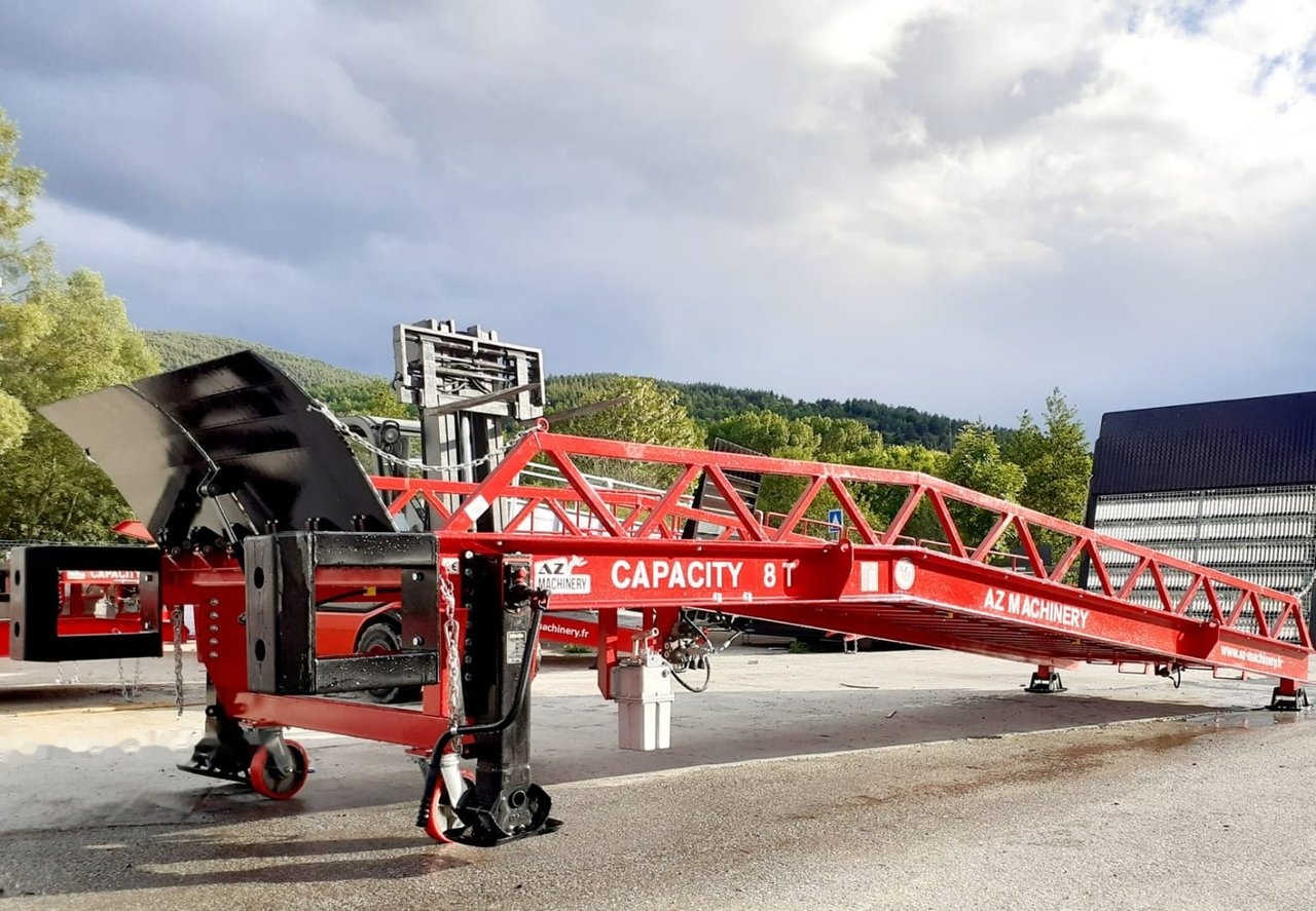 Новый Погрузочная рампа AZ RAMP STAR- 10T-ZR mobile loading ramp: фото 15