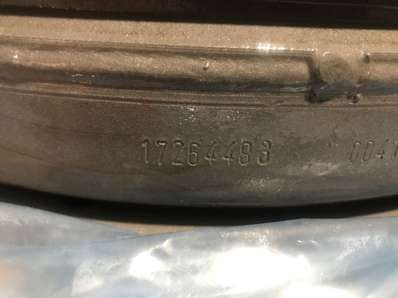 Volvo 11038455 17264483 PT2509 PT2519 22401 22671 22418 22419 - Трансмиссия для Сочленённых самосвалов: фото 2 Volvo 11038455 17264483 PT2509 PT2519 22401 22671 22418 22419 - Трансмиссия для Сочленённых самосвалов: фото 2