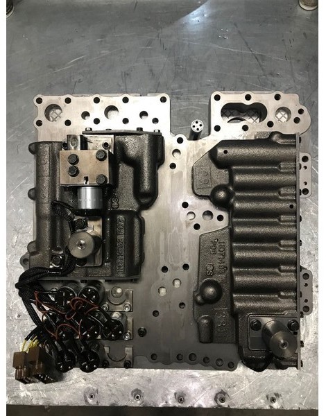 Volvo Rebuilt valve block 22517 22518 22545 22546 22648 22649 22688 22689 22640 22650 22401 22671 22418 22419 - Коробка передач: фото 1 Volvo Rebuilt valve block 22517 22518 22545 22546 22648 22649 22688 22689 22640 22650 22401 22671 22418 22419 - Коробка передач: фото 1