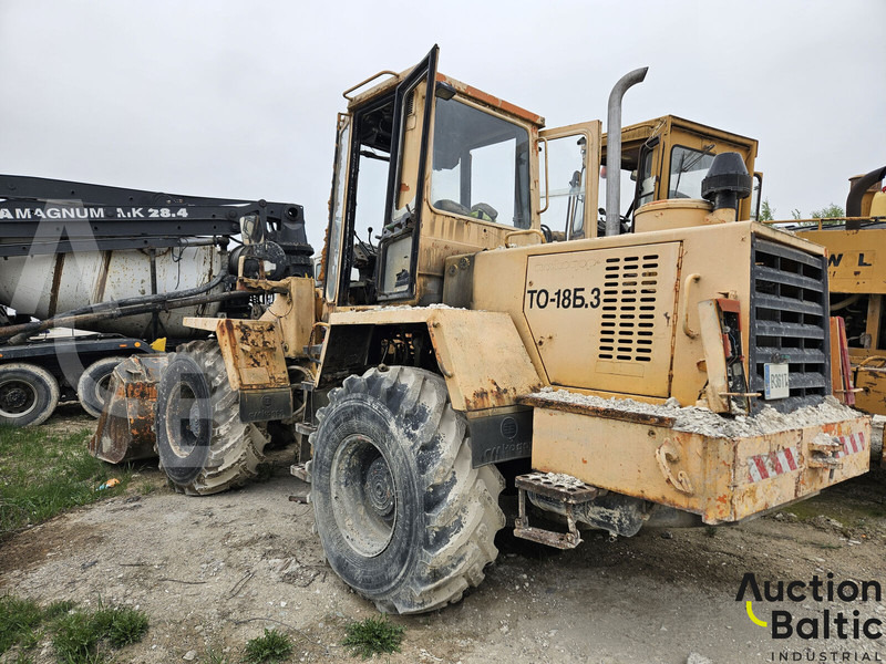Amkodor TO-18.B3 - Колёсный погрузчик: фото 3 Amkodor TO-18.B3 - Колёсный погрузчик: фото 3