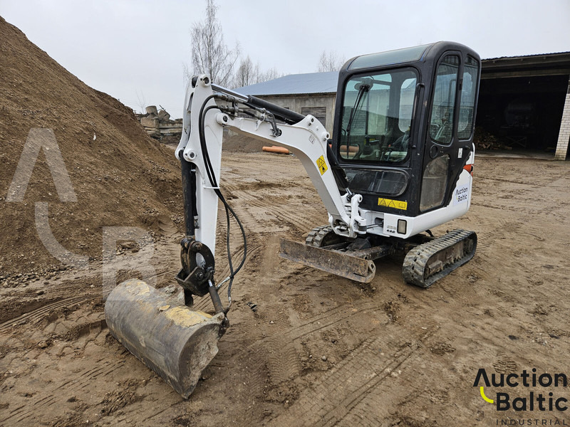 Bobcat E 14 - Мини-экскаватор: фото 1 Bobcat E 14 - Мини-экскаватор: фото 1