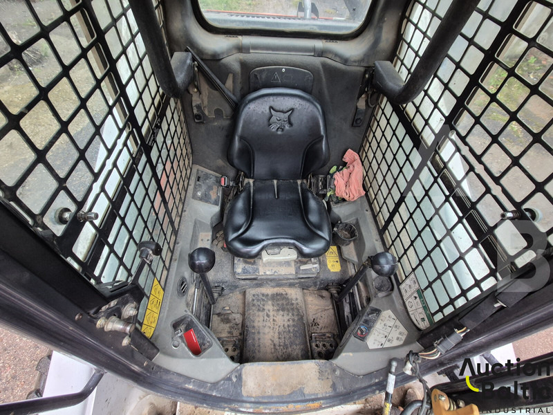 Bobcat S 650 - Мини-погрузчик с бортовым поворотом: фото 5 Bobcat S 650 - Мини-погрузчик с бортовым поворотом: фото 5