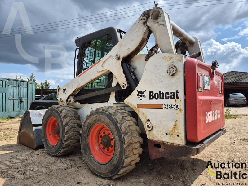 Bobcat S 650 - Мини-погрузчик с бортовым поворотом: фото 2 Bobcat S 650 - Мини-погрузчик с бортовым поворотом: фото 2