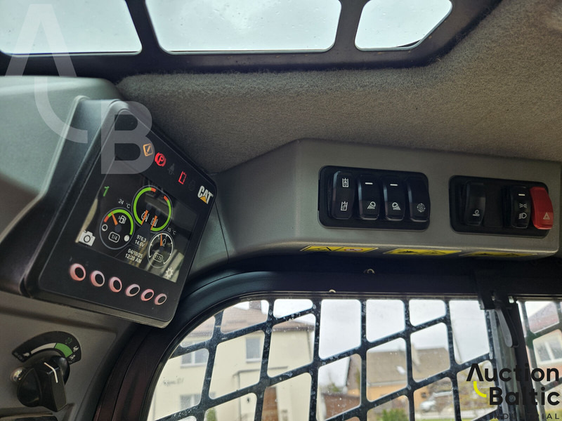 Мини-погрузчик с бортовым поворотом Caterpillar 242 D 3: фото 8 Мини-погрузчик с бортовым поворотом Caterpillar 242 D 3: фото 8