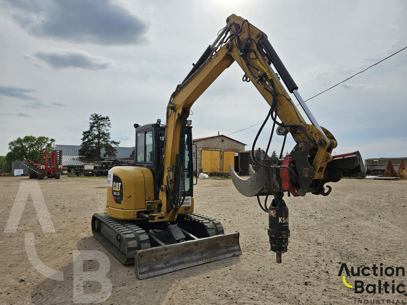 Caterpillar 305.5E2CR - Мини-экскаватор: фото 2 Caterpillar 305.5E2CR - Мини-экскаватор: фото 2