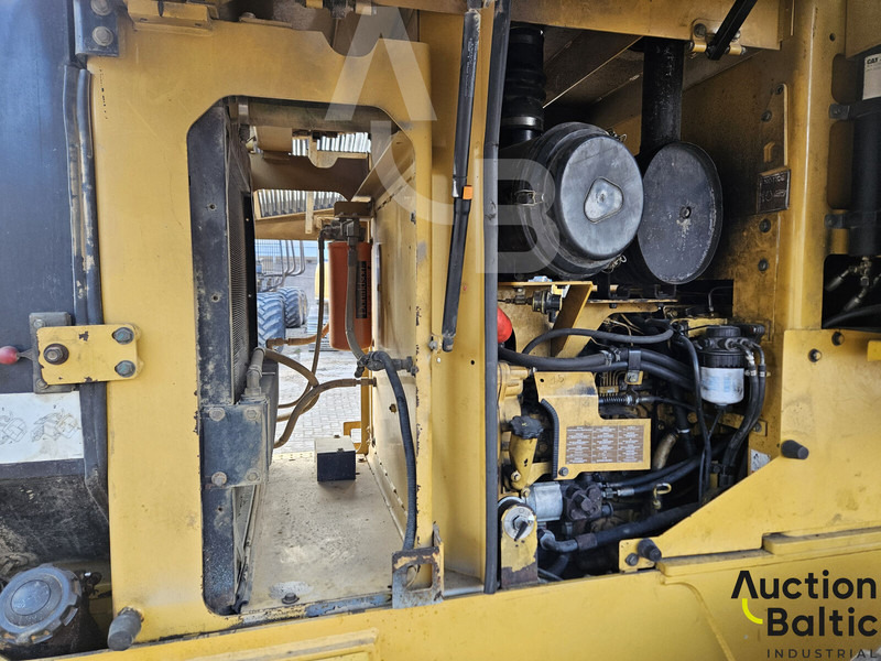 Caterpillar 924 G в лизинг Caterpillar 924 G: фото 16