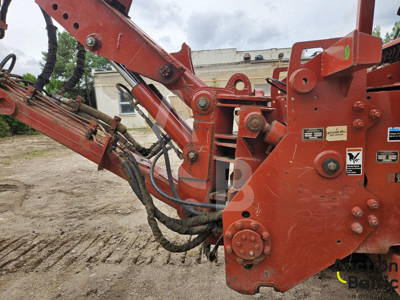 Траншеекопатель Ditch-Witch Ditch Witch HT 150: фото 15 Траншеекопатель Ditch-Witch Ditch Witch HT 150: фото 15