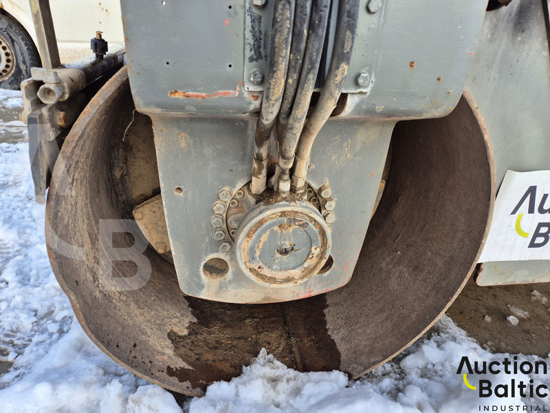 Каток Dynapac CC 1200: фото 12 Каток Dynapac CC 1200: фото 12