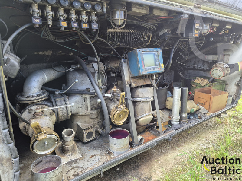 Полуприцеп-цистерна Для транспортировки топлива ELLINGHAUS: фото 12