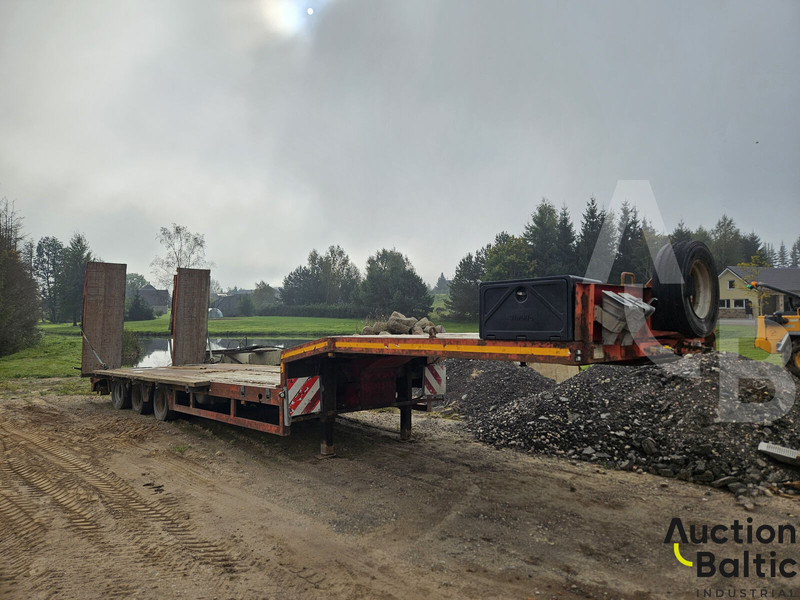 Faymonville STN-30 - Тентованный полуприцеп: фото 1 Faymonville STN-30 - Тентованный полуприцеп: фото 1