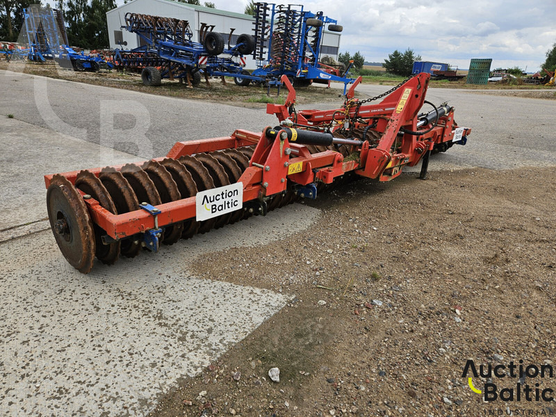 Gregoire Besson Gregoire-Besson DLRE 600 - Полевой каток: фото 1 Gregoire Besson Gregoire-Besson DLRE 600 - Полевой каток: фото 1