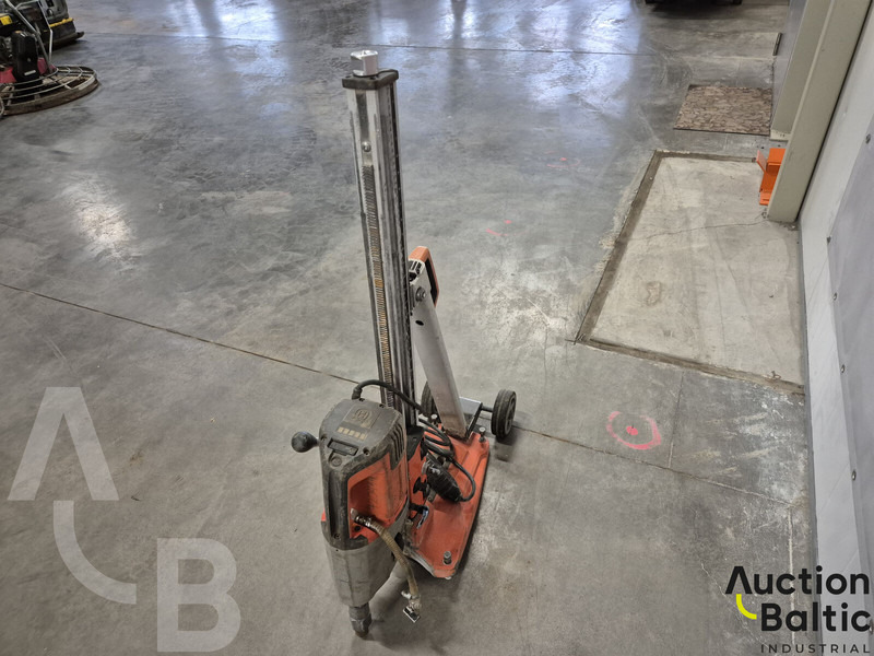 Husqvarna DM280 and DS250 - Буровая машина: фото 5 Husqvarna DM280 and DS250 - Буровая машина: фото 5