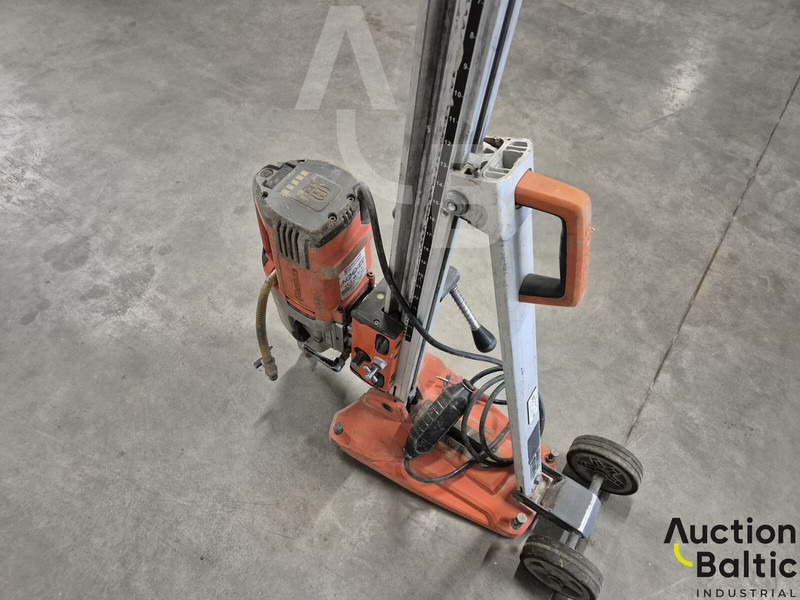 Husqvarna DM280 and DS250 - Буровая машина: фото 3 Husqvarna DM280 and DS250 - Буровая машина: фото 3