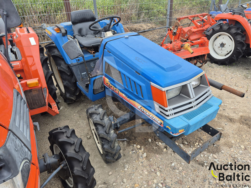 Iseki TU 200 - Трактор: фото 2 Iseki TU 200 - Трактор: фото 2