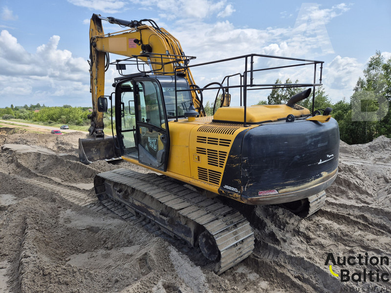 JCB JS 220 - Гусеничный экскаватор: фото 4 JCB JS 220 - Гусеничный экскаватор: фото 4