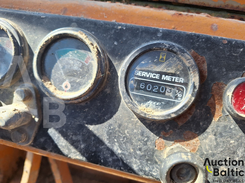 Komatsu D57S-1 - Гусеничный погрузчик: фото 4 Komatsu D57S-1 - Гусеничный погрузчик: фото 4