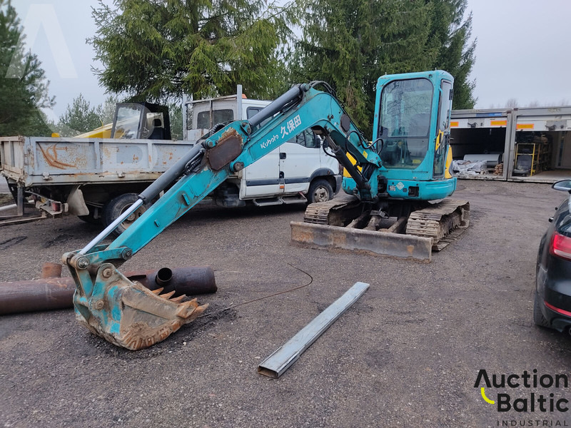 Kubota KX155-3 - Мини-экскаватор: фото 1 Kubota KX155-3 - Мини-экскаватор: фото 1