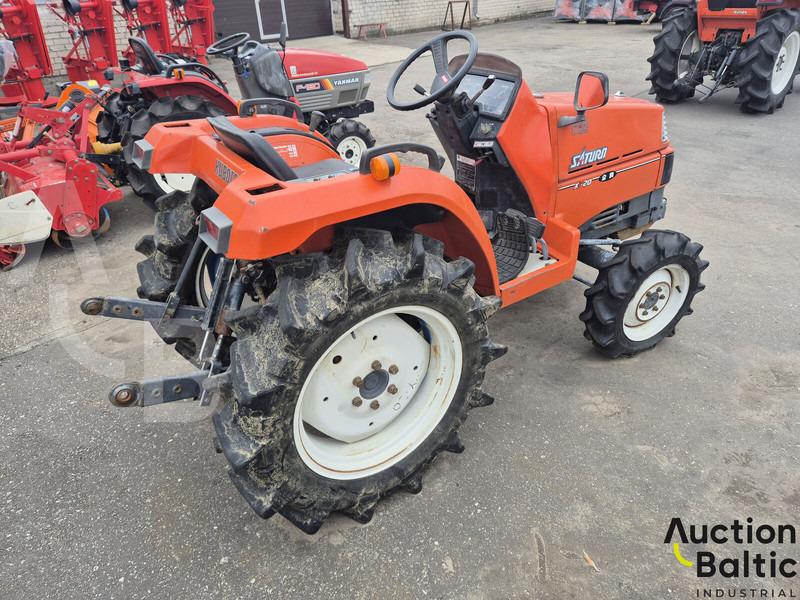 Kubota X 20 DT - Трактор: фото 3 Kubota X 20 DT - Трактор: фото 3